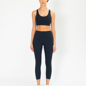 Gym+Coffee Aurora 7/8 Legging (Womens) - Obsidian