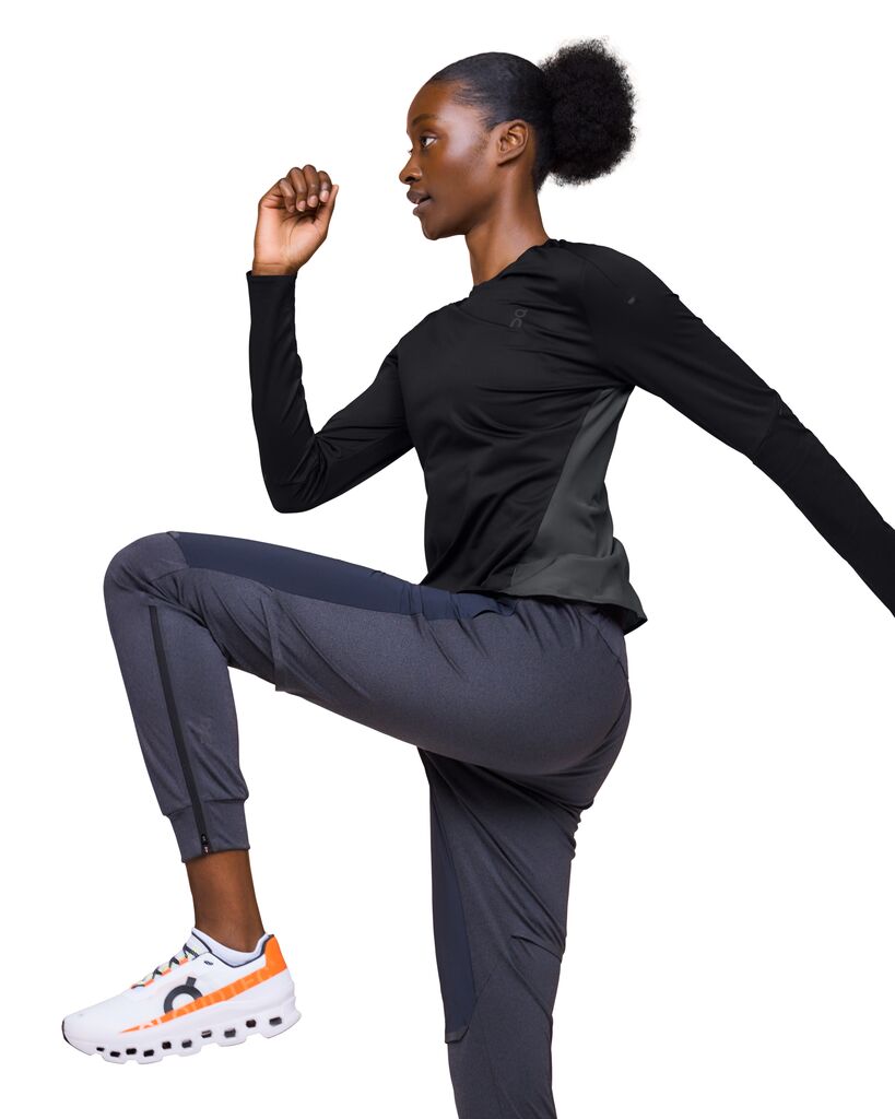 On Running Performance Long-T (Womens) - Black/Eclipse