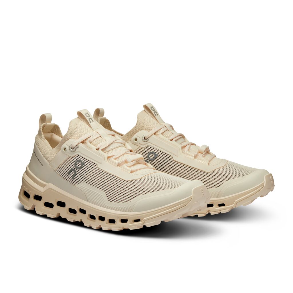 On Running Cloudultra 2 (Womens) - Dew/Moon