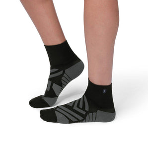 Mid Sock (Women's) - Black/Shadow-On Running-RunActive